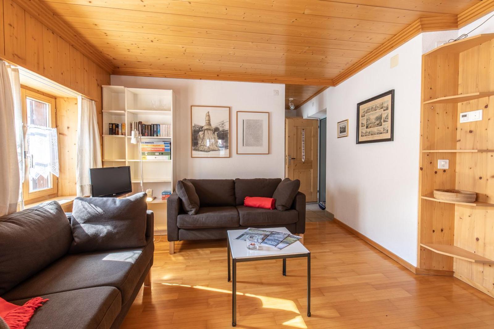 Chasa Tredeschin Lägenhet Scuol Exteriör bild